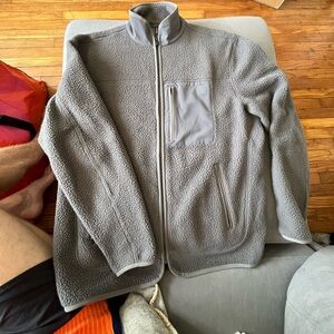 Ten Thousand Sherpa tech jacket - light grey size M
